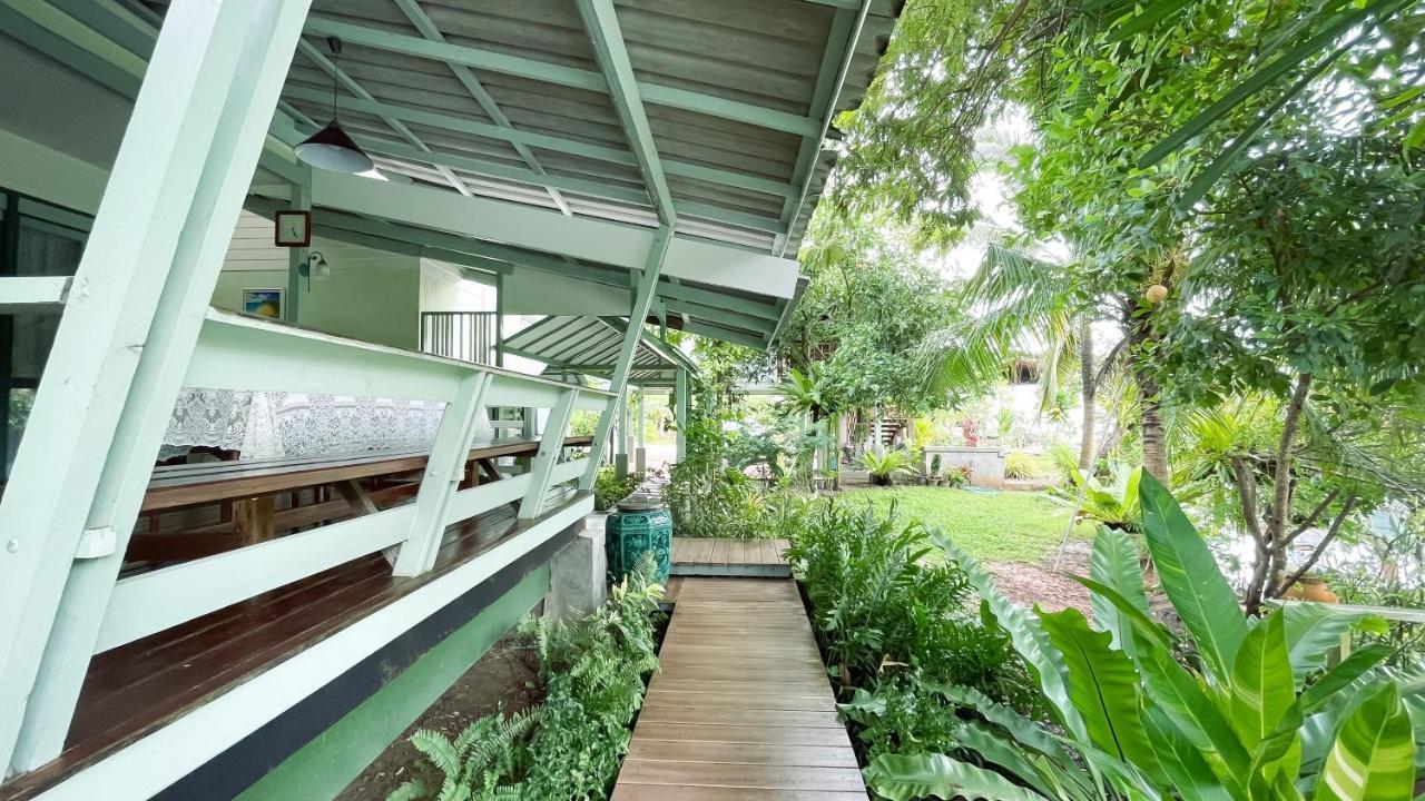Rimsira Villa Chumphon Exterior photo